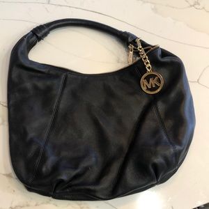 Black leather Michael Kors bag. Excellent condition